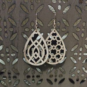 Silver Teardrop Earrings with Intricate Cutout Design